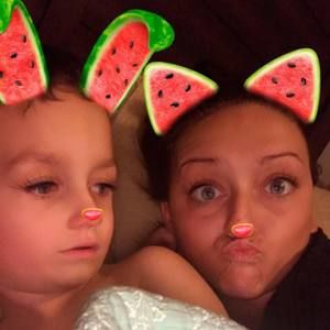 Meet your Posher, Courtney